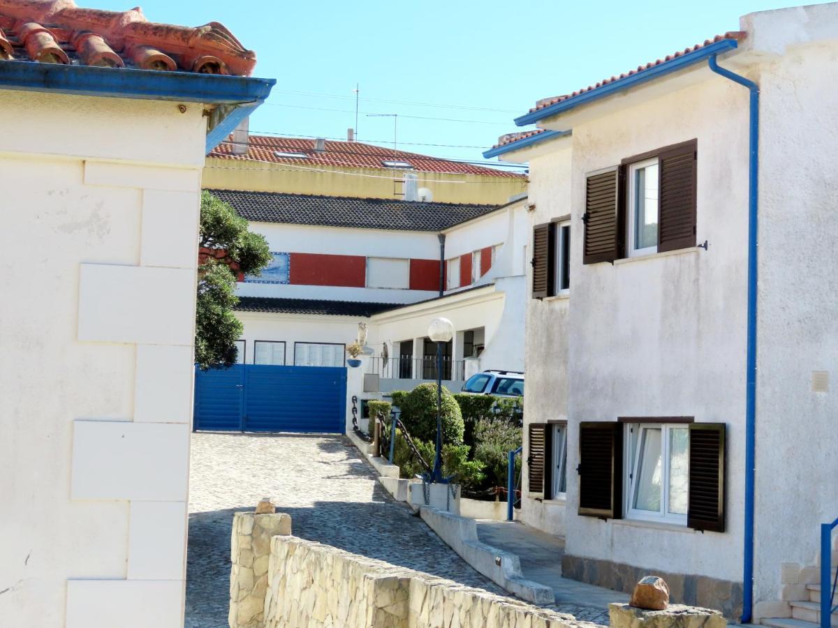 Casa Do Portao Azul - Dourada Apartment Atouguia Da Baleia Luaran gambar